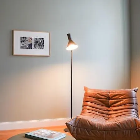 Lux Feeling Home: Zentral Und Stylish Apartment